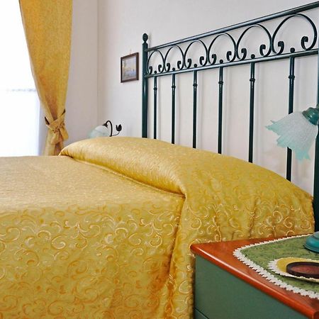 Bed & Breakfast A Castel Capuano Napels Buitenkant foto